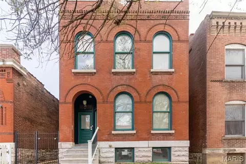 4322 Gibson Ave, Saint Louis, MO 63110