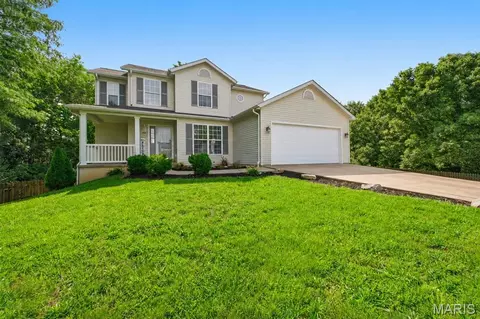 1441 Sleepy Hollow Dr, Troy, MO 63379