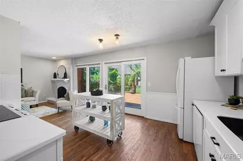 Kitchen - 1437 Sunnytree Ln, Ballwin, MO 63021 photo 1 of 3