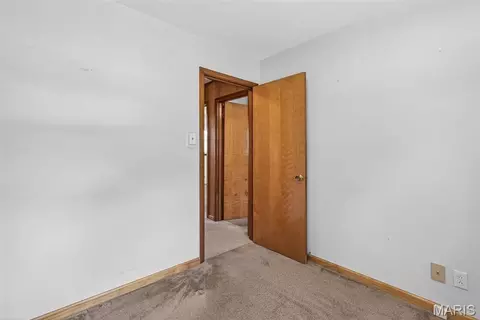 Bedroom - 6525 Antire Rd, High Ridge, MO 63049 photo 2 of 7