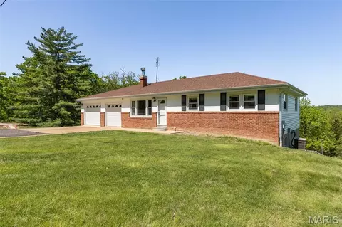 Exterior - 6525 Antire Rd, High Ridge, MO 63049 photo 4 of 16