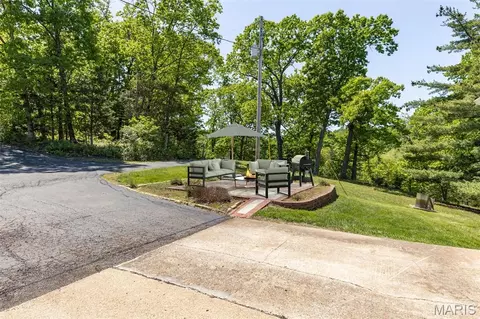 Exterior - 6525 Antire Rd, High Ridge, MO 63049 photo 5 of 16