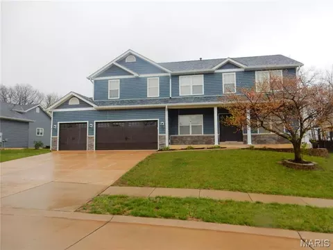 904 Indian Rock Ct, Wentzville, MO 63385