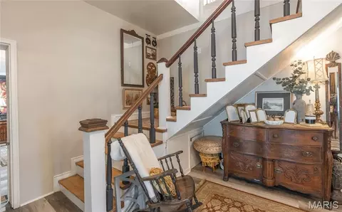Entry Way - 11985 3rd St, Jerome, MO 65529 photo 2 of 4