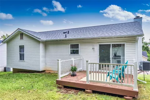 Exterior - 4061 Whitehall Dr, Arnold, MO 63010 photo 9 of 13