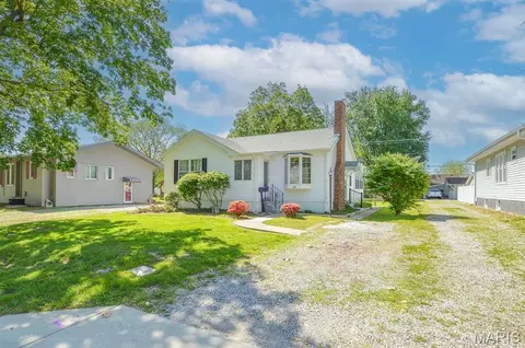 Other - 109 E Jefferson St, O'fallon, IL 62269 photo 4 of 9