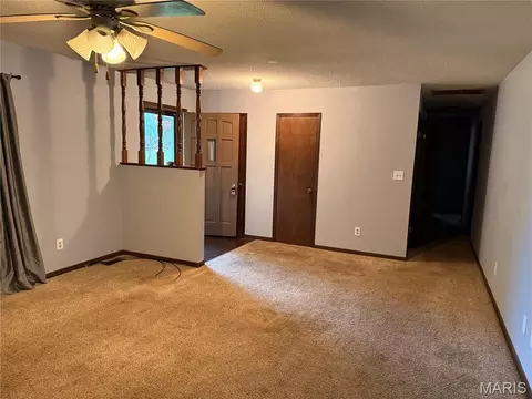 Living - 306 Dewolf, Odin, IL 62870 photo 2 of 2