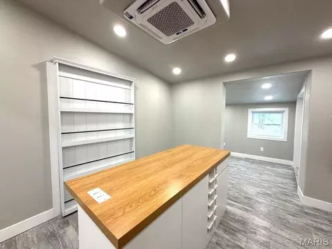 Other - 910 N Ash St, Mountain View, MO 65548 photo 4 of 7
