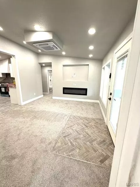 Other - 910 N Ash St, Mountain View, MO 65548 photo 1 of 7