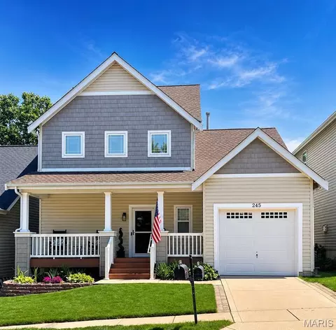 245 Montclair Tower Dr, Saint Charles, MO 63303