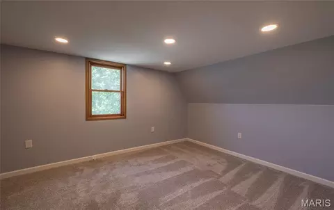 Bedroom - 1560 Hinson Ln, Saint Clair, MO 63077 photo 3 of 9