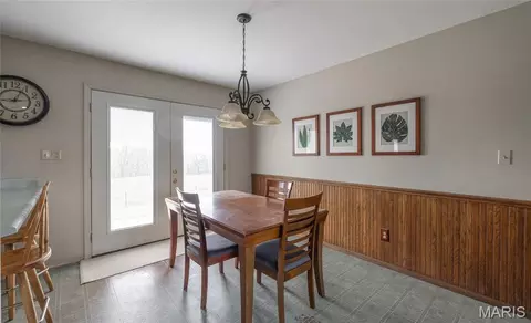 Dining - 1560 Hinson Ln, Saint Clair, MO 63077 photo 1 of 1