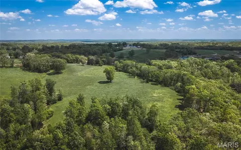 Other - 1560 Hinson Ln, Saint Clair, MO 63077 photo 31 of 32