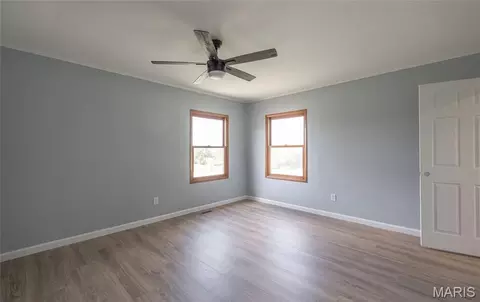 Bedroom - 1560 Hinson Ln, Saint Clair, MO 63077 photo 1 of 9