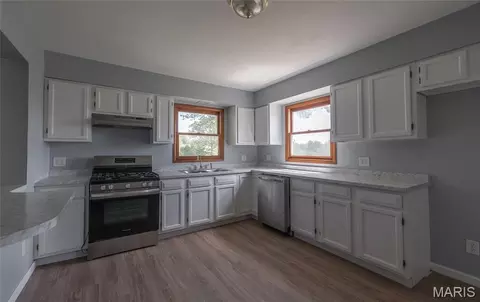 Kitchen - 1560 Hinson Ln, Saint Clair, MO 63077 photo 1 of 3