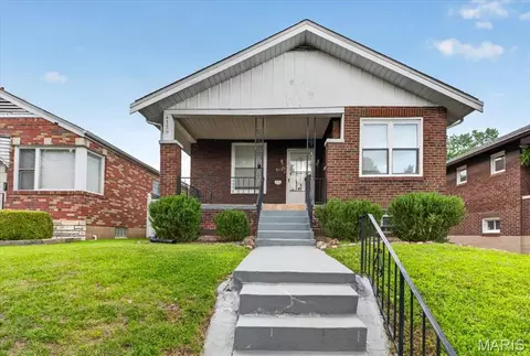 4139 Tholozan Ave, Saint Louis, MO 63116