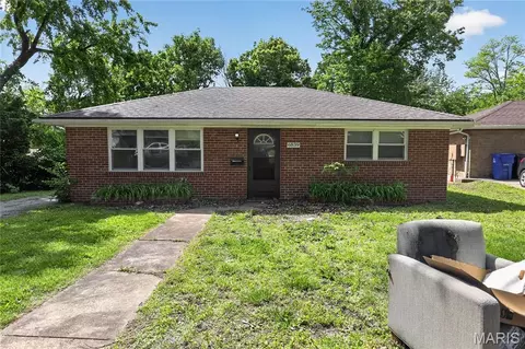 6839 Chamberlain Ct, Saint Louis, MO 63130