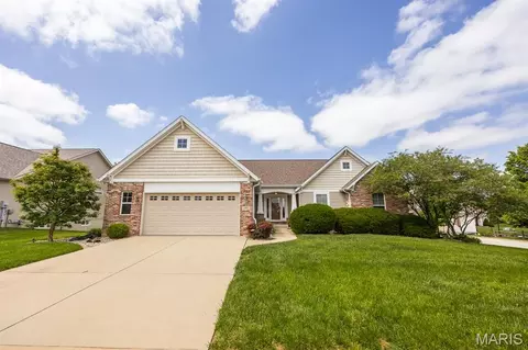 1411 Sauk Trl, O'fallon, IL 62269