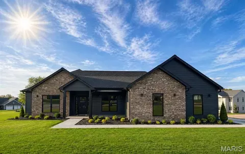 265 Gala, Hannibal, MO 63401