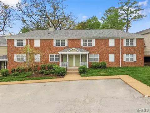 1603 Thrush Ter, Brentwood, MO 63144