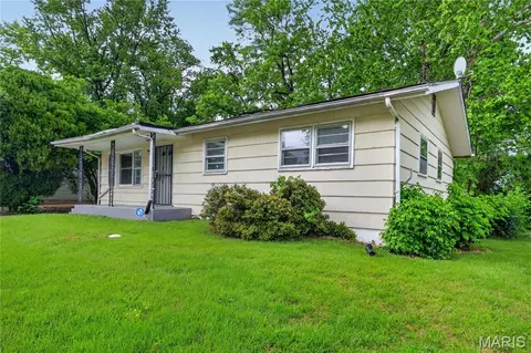 Other - 236 Forestwood Dr, Saint Louis, MO 63135 photo 2 of 8