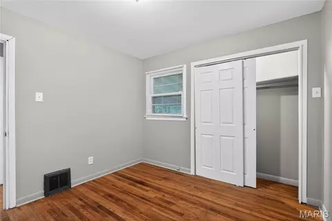 Bedroom - 236 Forestwood Dr, Saint Louis, MO 63135 photo 7 of 7