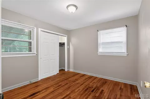 Bedroom - 236 Forestwood Dr, Saint Louis, MO 63135 photo 5 of 7