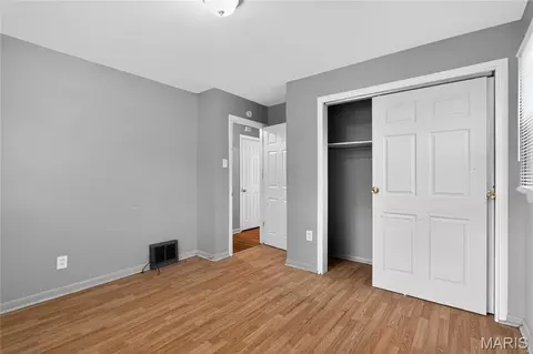 Bedroom - 236 Forestwood Dr, Saint Louis, MO 63135 photo 6 of 7