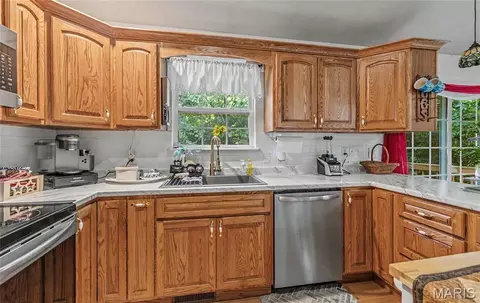 17435 Lori Dr, Saint Robert, MO 65584 photo 6