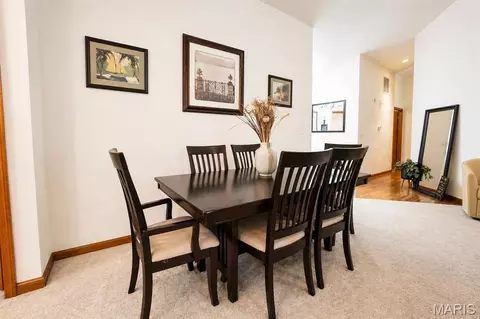 Dining - 128 Callaway Ct, O'fallon, IL 62269 photo 1 of 2