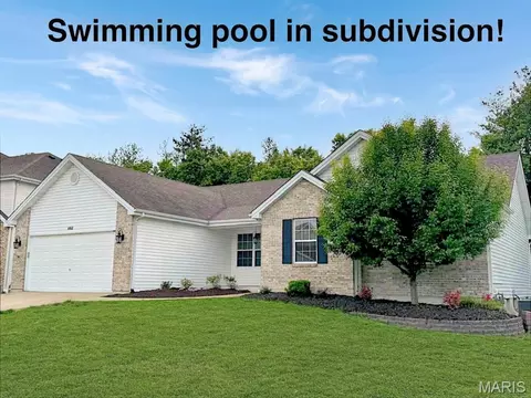 1953 Williamstown Dr, O'fallon, MO 63376