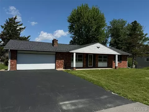 4508 W Ely, Hannibal, MO 63401