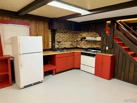 Kitchen - 4508 W Ely, Hannibal, MO 63401 photo 3 of 3