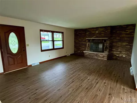 Living - 4508 W Ely, Hannibal, MO 63401 photo 1 of 1