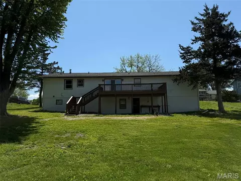 Exterior - 4508 W Ely, Hannibal, MO 63401 photo 4 of 4