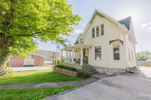 403 N High St, Jackson, MO 63755