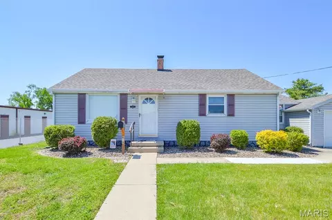 619 S Independence St, Mascoutah, IL 62258