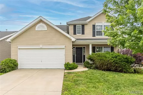 2781 Cedar Grove Dr, Belleville, IL 62221