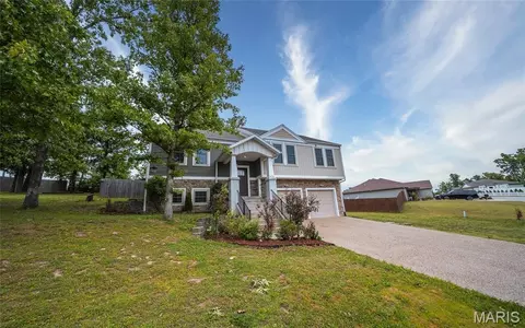 16714 Hosanna Dr, Saint Robert, MO 65584