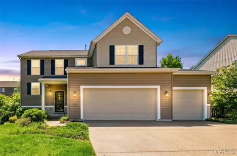 106 Kelcross Dr, Wentzville, MO 63385