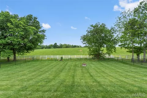 Exterior - 285 Sassenach Dr, Jackson, MO 63755 photo 6 of 6