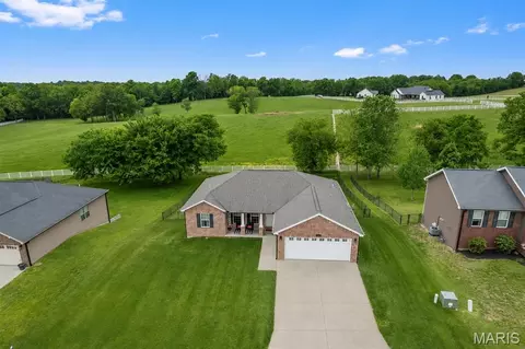 View/Area - 285 Sassenach Dr, Jackson, MO 63755 photo 1 of 2
