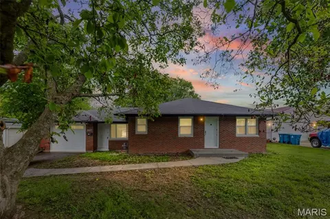 2417 Sylvan, Alton, IL 62002
