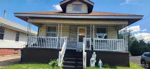 113 Kingshighway, East Alton, IL 62024