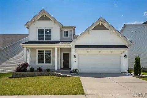 223 Randlin Dr, O'fallon, MO 63367