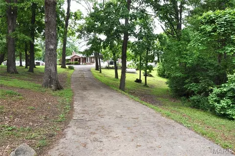 2695 E Rock Creek Rd, Arnold, MO 63010