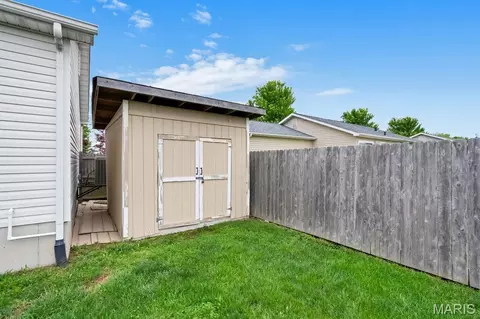 Exterior - 117 Hickory Trails Dr, Wright City, MO 63390 photo 7 of 10