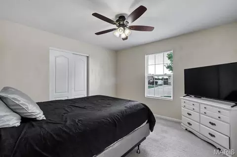 Bedroom - 117 Hickory Trails Dr, Wright City, MO 63390 photo 1 of 8