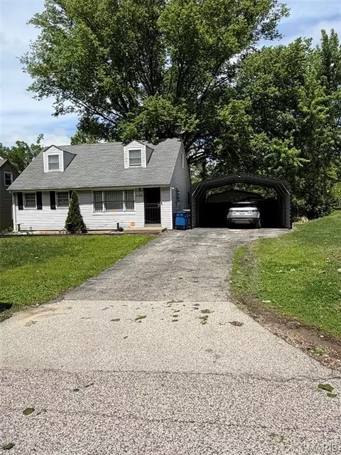 1153 Redman Blvd, Saint Louis, MO 63138