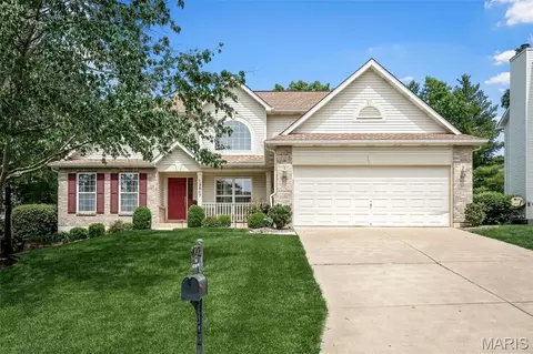 3507 Post Valley Dr, O'fallon, MO 63368